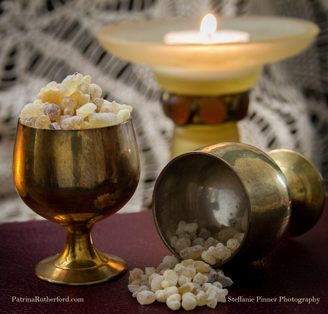 It's intoxicating aroma will encourage deep breathing and focused meditation. It was believed in ancient times that the smoke from burned Frankincense tears carried your prayers and messages to the Divine and the spirit world. 